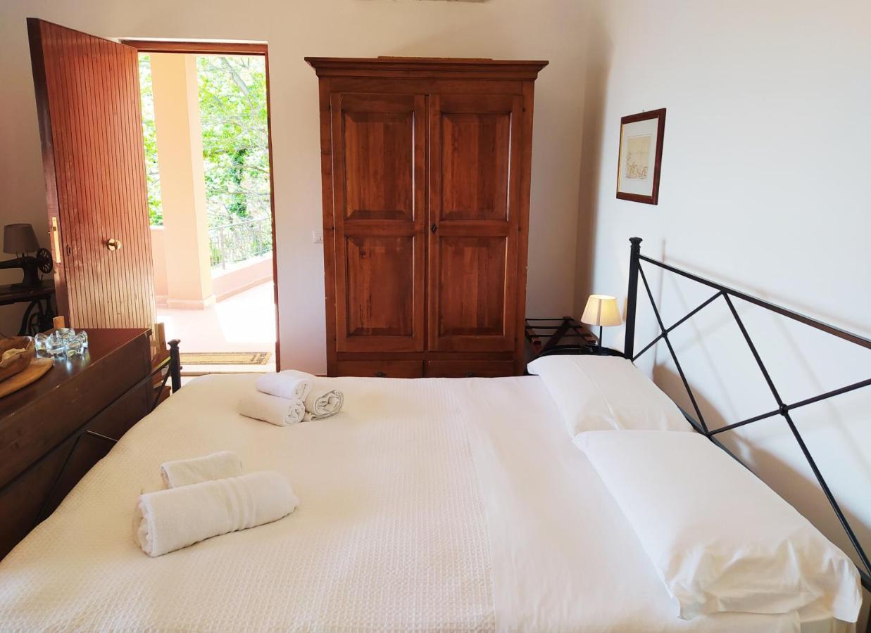 Villa Vittorio - Splendid Panoramic Sea View Terrace Taormina Bagian luar foto