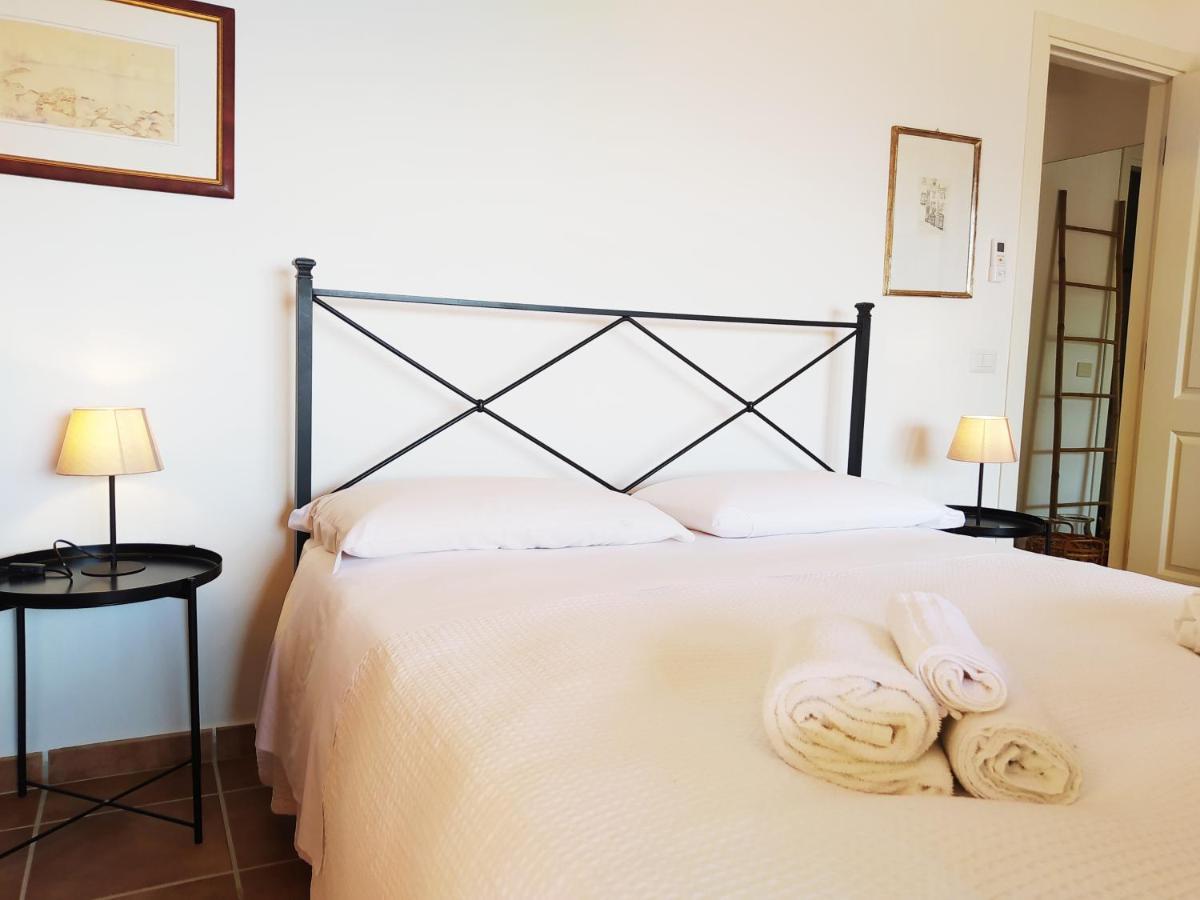 Villa Vittorio - Splendid Panoramic Sea View Terrace Taormina Bagian luar foto