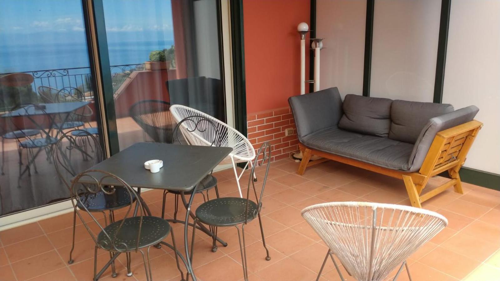 Villa Vittorio - Splendid Panoramic Sea View Terrace Taormina Bagian luar foto